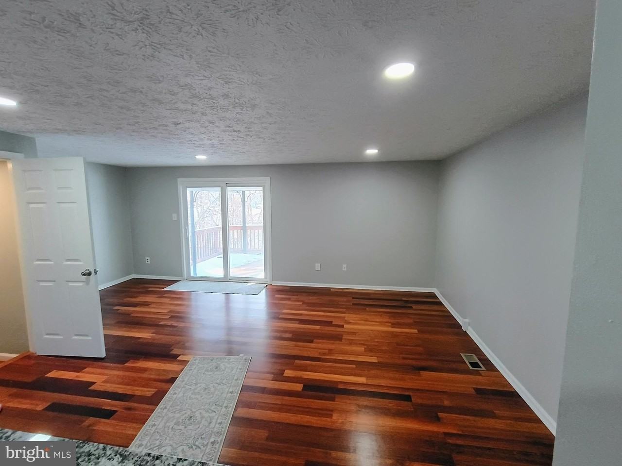 7445 Aspenpark Rd - Photo 4 of 18