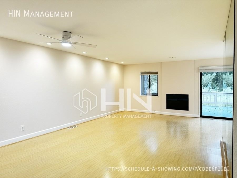 1098 Ocaso Camino - Photo 4 of 25