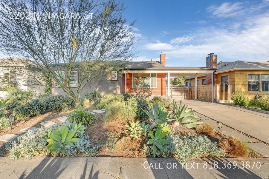 1202 N Niagara St - Photo 2 of 42