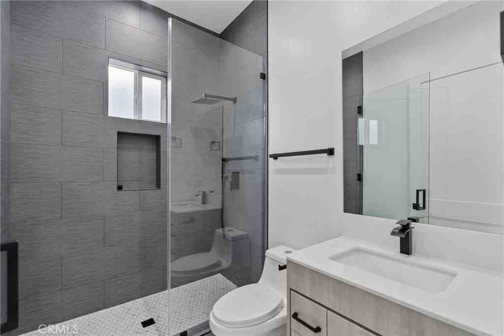 17313 Los Alimos St #173131-2 - Photo 2 of 6