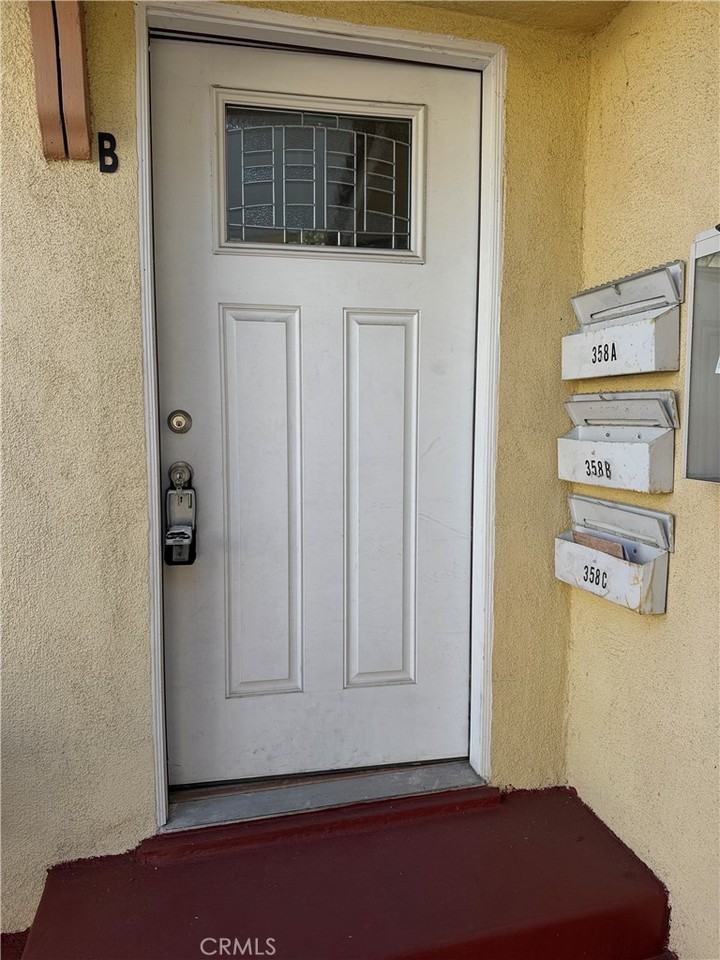 358 Magnolia Ave #358 - Photo 6 of 16