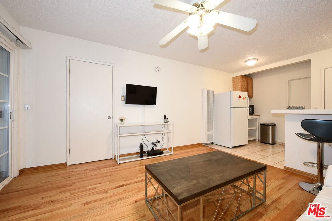 3720 Vinton Ave #37203A - Photo 5 of 32