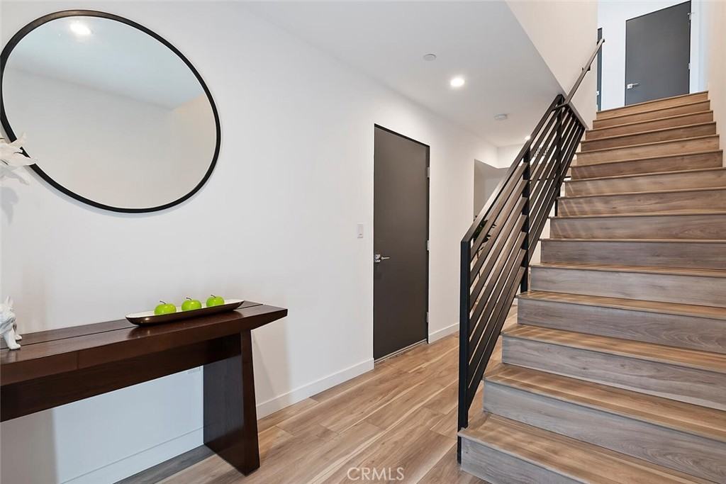 13538 Vanowen St #13538-3 - Photo 5 of 38