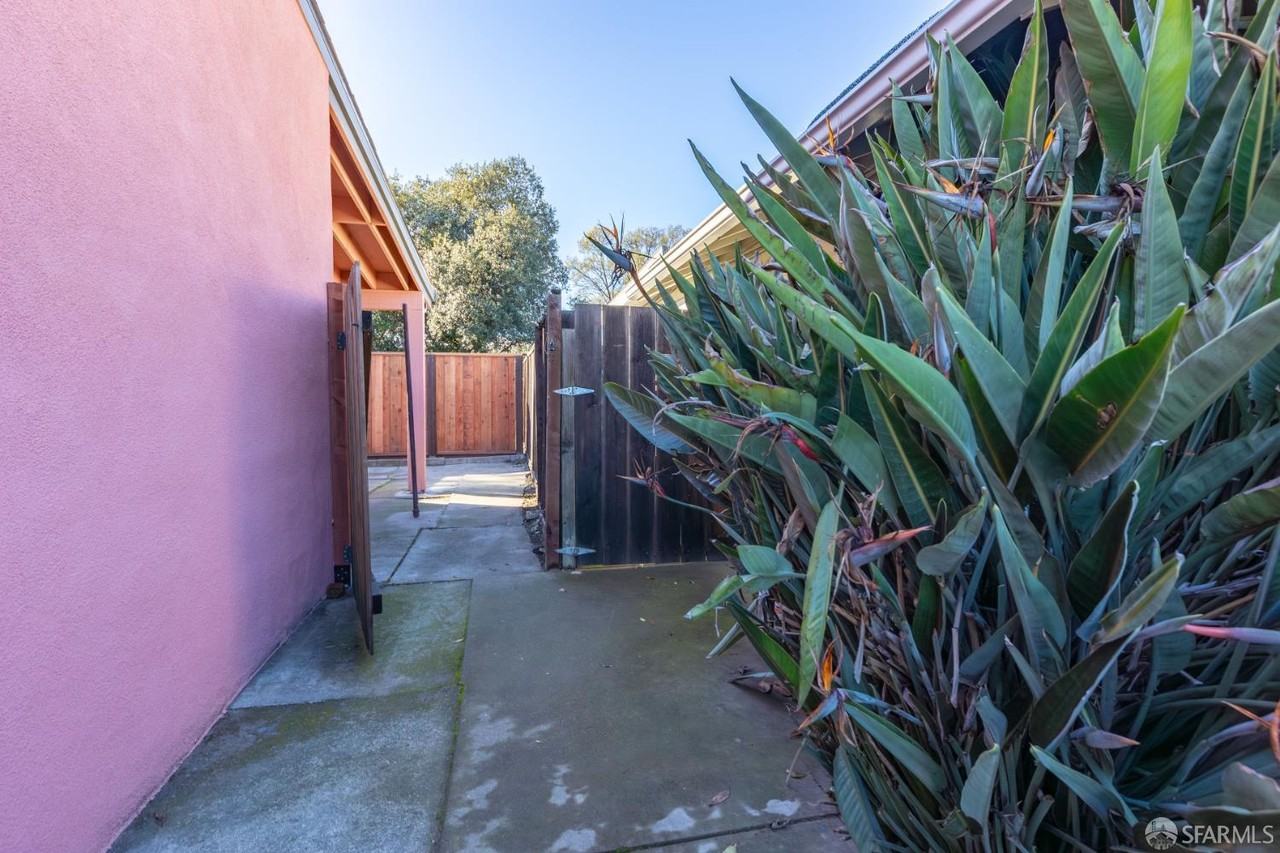 1942 Peggy Dr #1942A - Photo 2 of 13