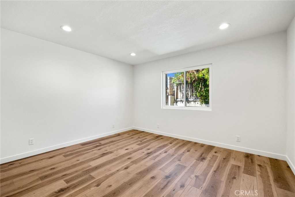 53475 Avenida Bermudas #53475 - Photo 4 of 33