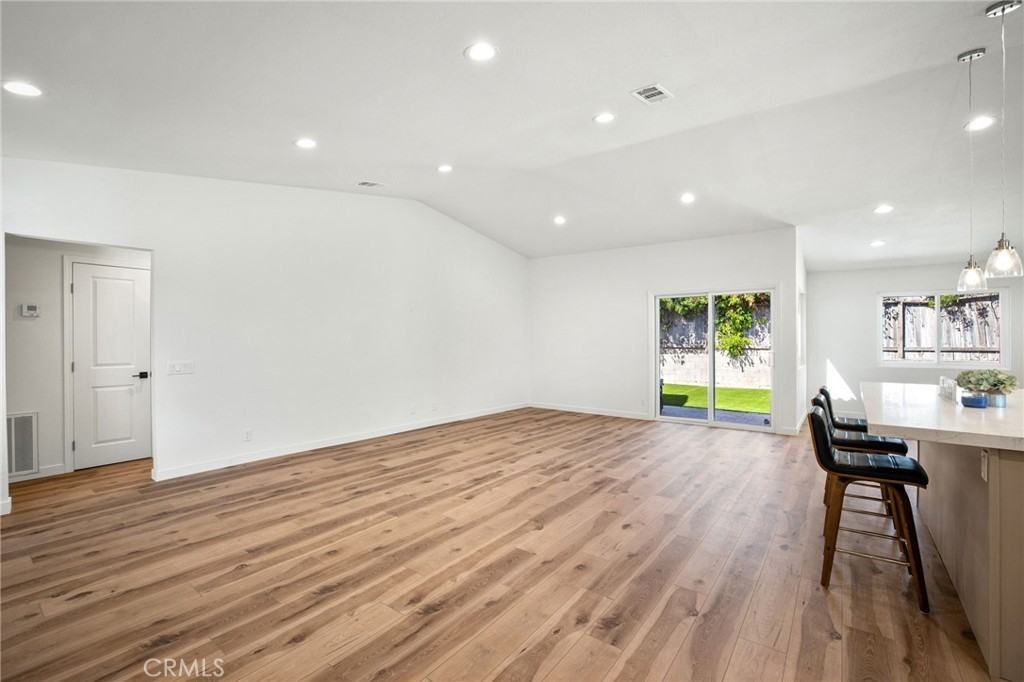 53475 Avenida Bermudas #53475 - Photo 7 of 33