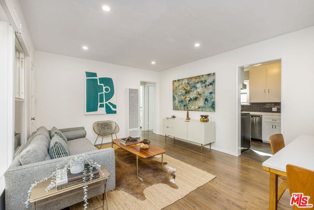 2115 Ocean Park Blvd #2115 - Photo 3 of 14