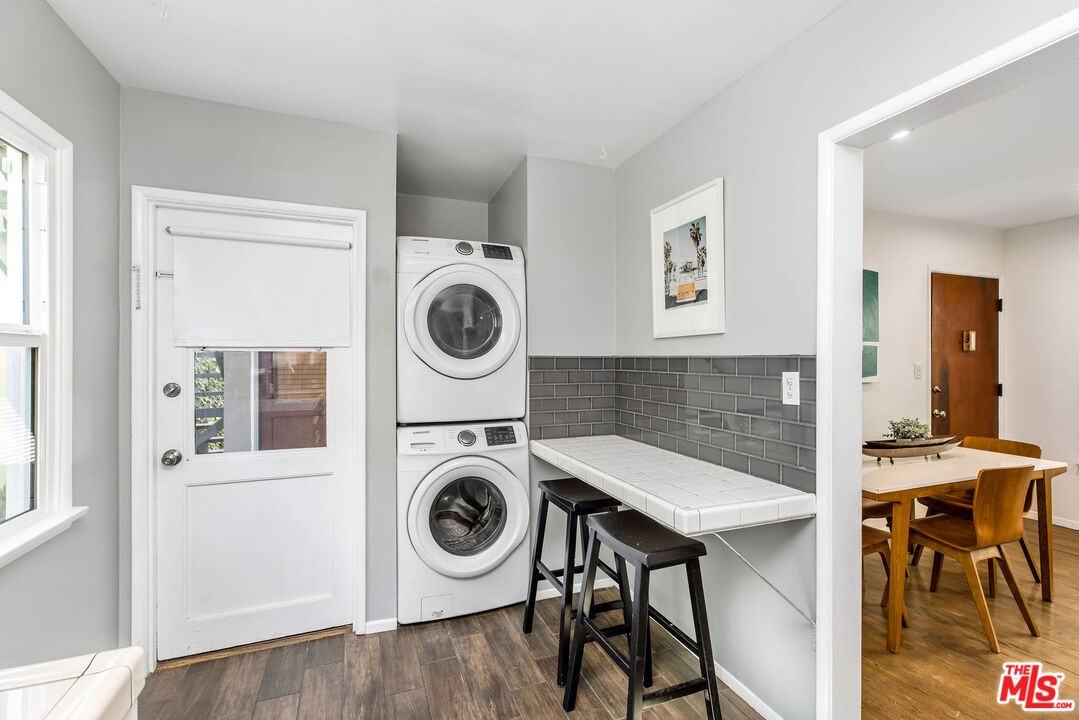 2115 Ocean Park Blvd #2115 - Photo 6 of 14