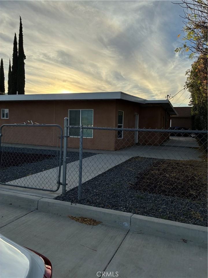 627 Xenia Ave #627 - Photo 6 of 10