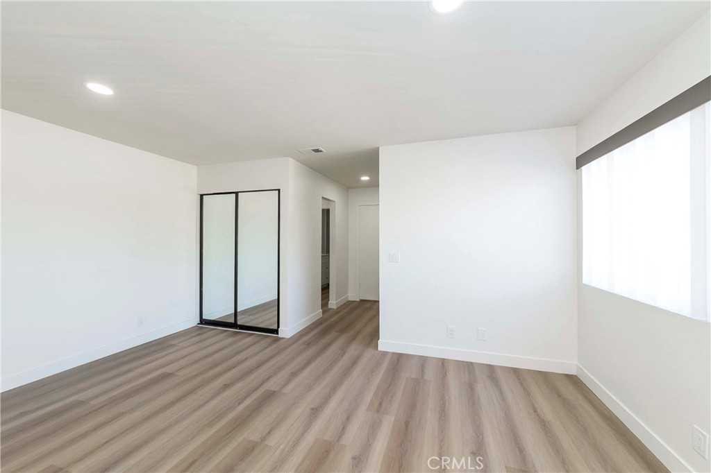 28 Candlewood Way #28 - Photo 6 of 30