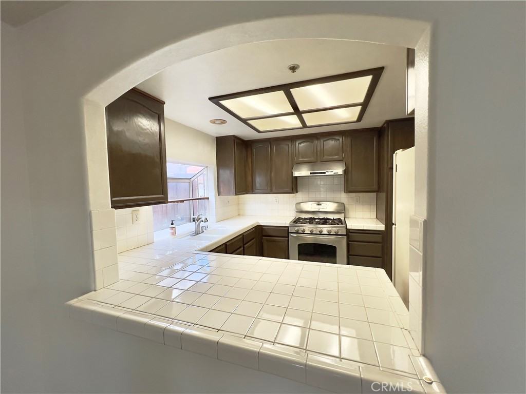 12143 Ferris Rd #12143 - Photo 4 of 41