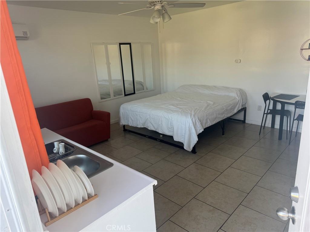 6228 Alamo Ave #6228A - Photo 6 of 12