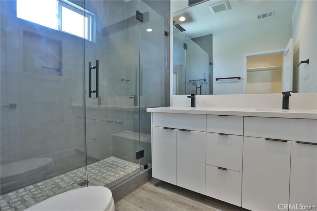 7524 Purdy Ave #7524 - Photo 7 of 23