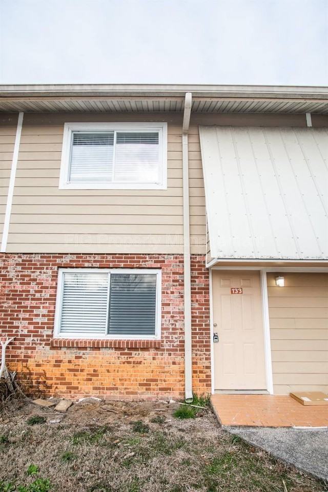 133 Louella Dr - Photo 3 of 10