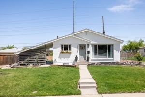 featured image of 10516 Pearl St