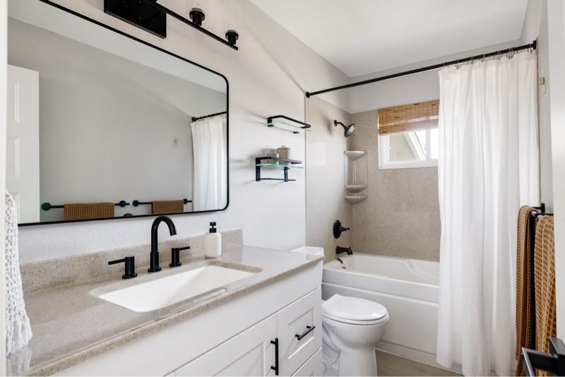 10516 Pearl St - Photo 7 of 13