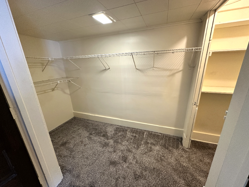 25 W Chestnut St #2C - Photo 3 of 11