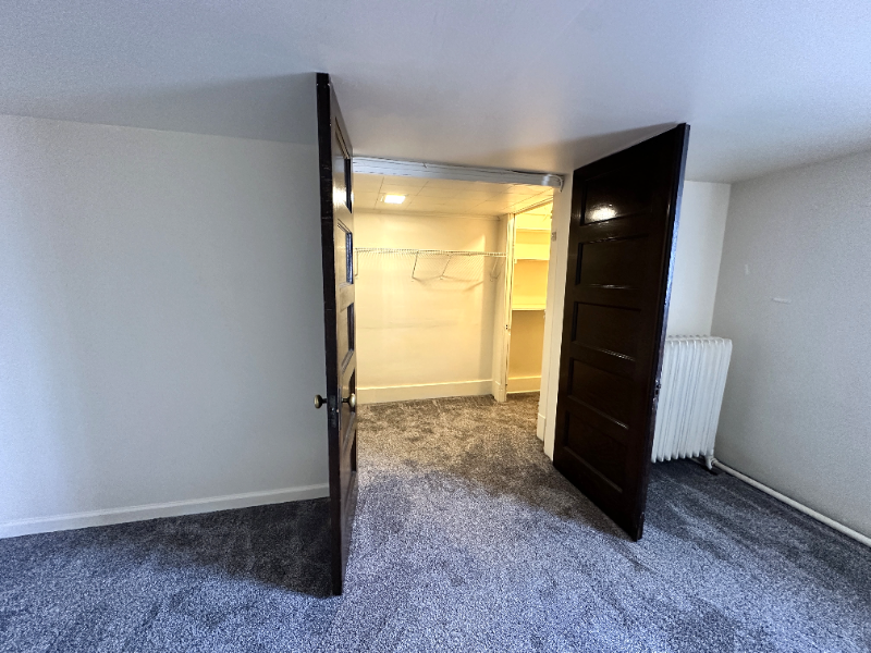 25 W Chestnut St #2C - Photo 5 of 11