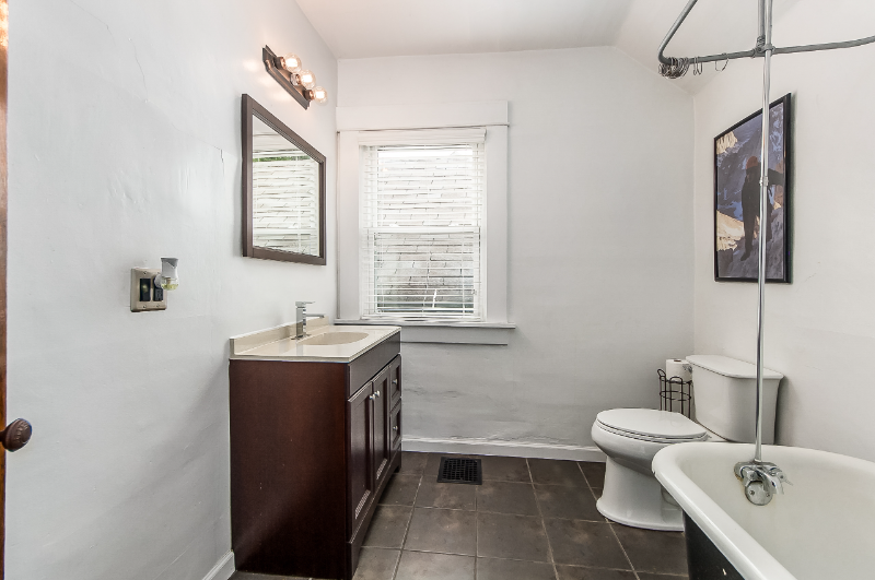 2469 Indiana Ave - Photo 6 of 13