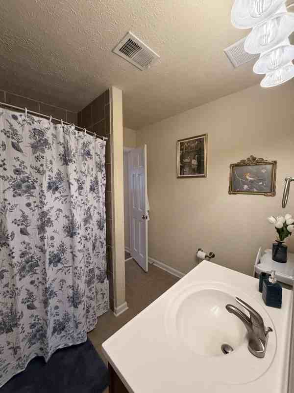 245 Winding River Drive Atlanta Ga #E - Photo 4 of 15