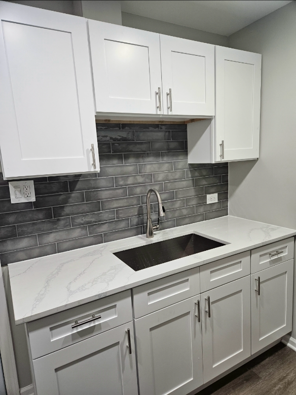 135 E 103rd St #3 - Photo 3 of 8