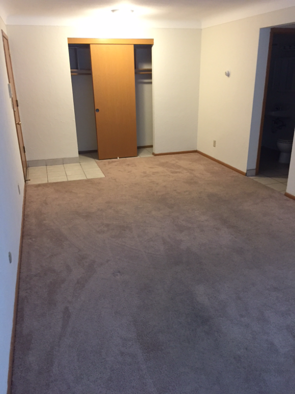 556 Jenks Ave #11 - Photo 2 of 8