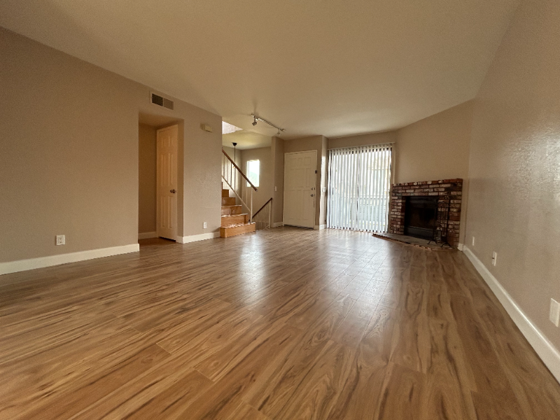 1806 Huntington Dr #1806 - Photo 3 of 16