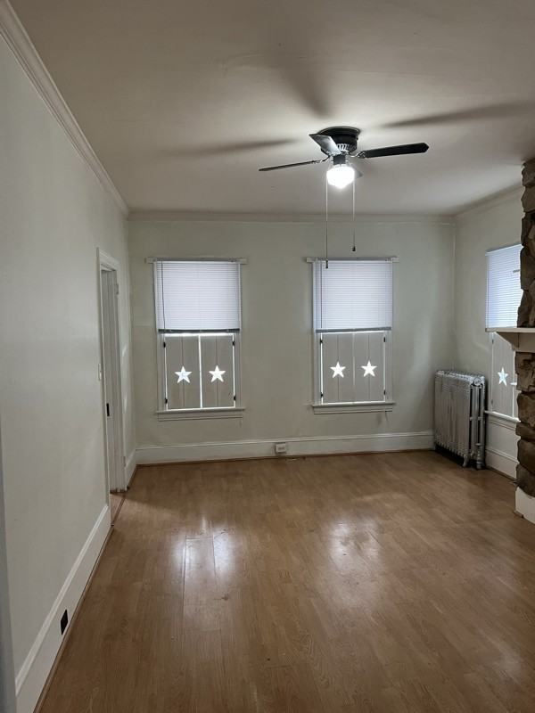 44 Middle St - Photo 4 of 10