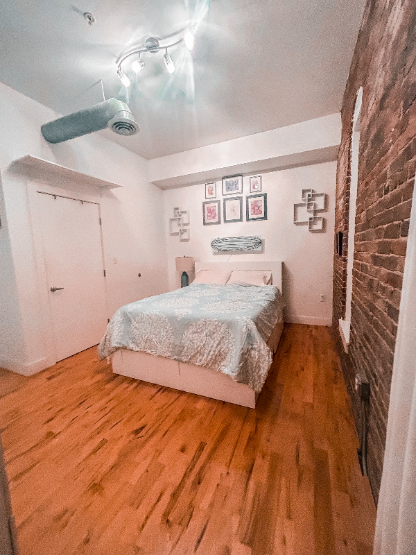 88 Franklin St - Photo 7 of 17