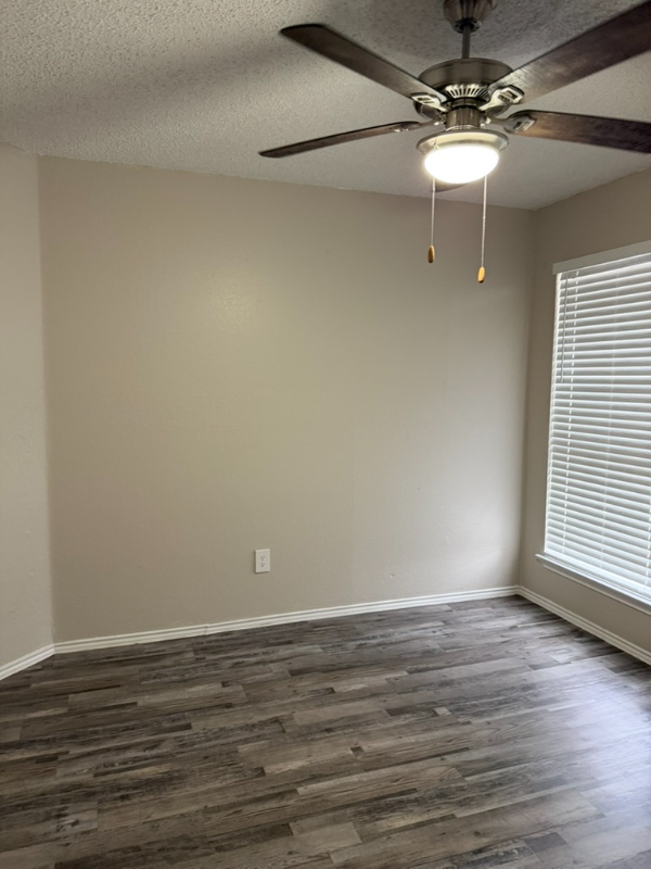 3016 Gregory Ln - Photo 2 of 22