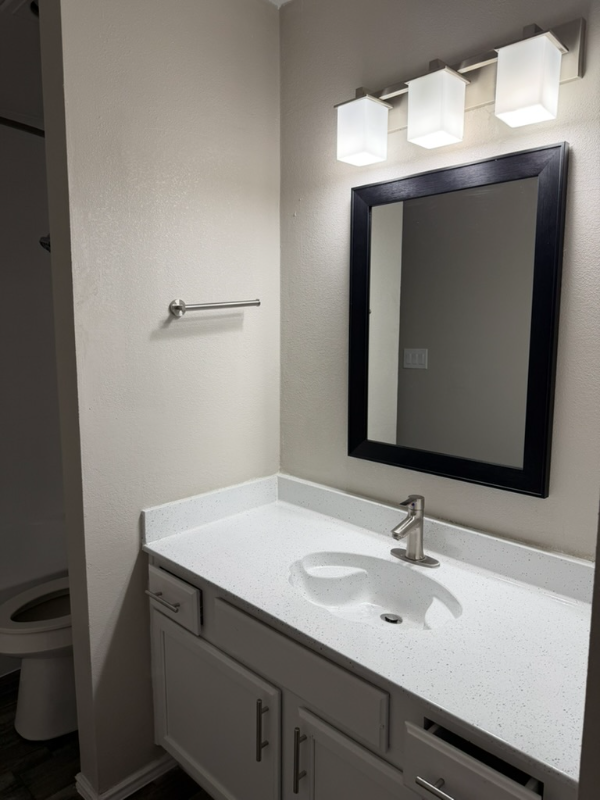 3016 Gregory Ln - Photo 7 of 22