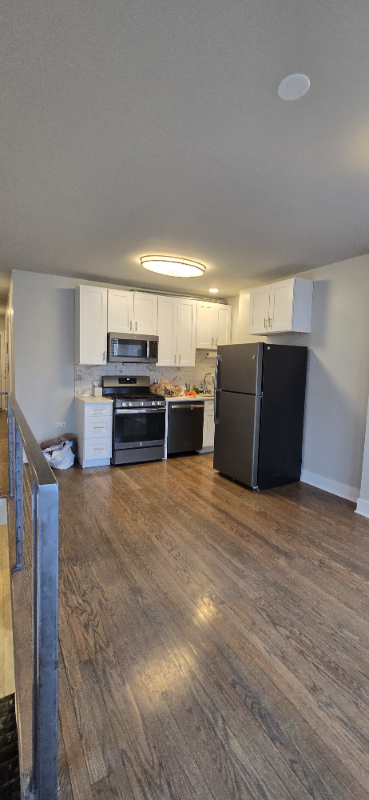 6416 N Campbell Ave #1 - Photo 2 of 10