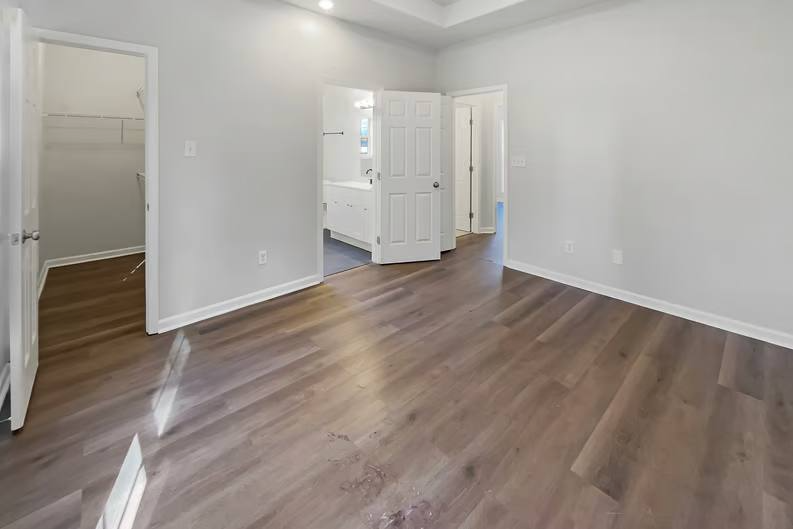 6700 N Charlotte St - Photo 2 of 10