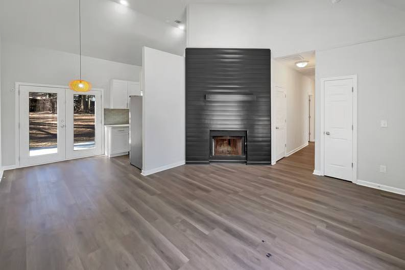 6700 N Charlotte St - Photo 5 of 10