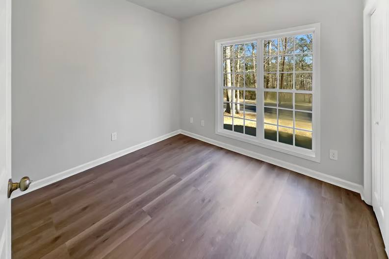 6700 N Charlotte St - Photo 6 of 10