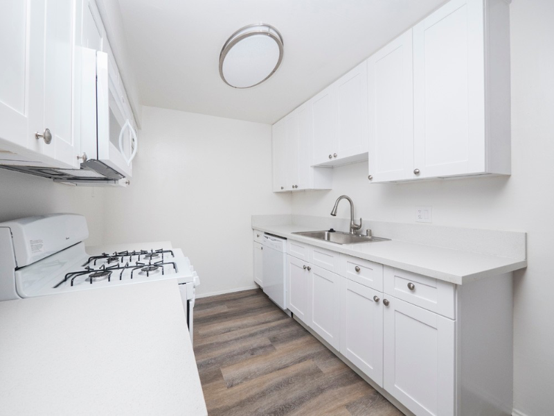 20951 Roscoe Blvd #30