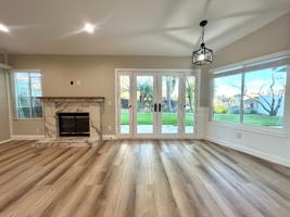 featured image of 1742 Oakview Way