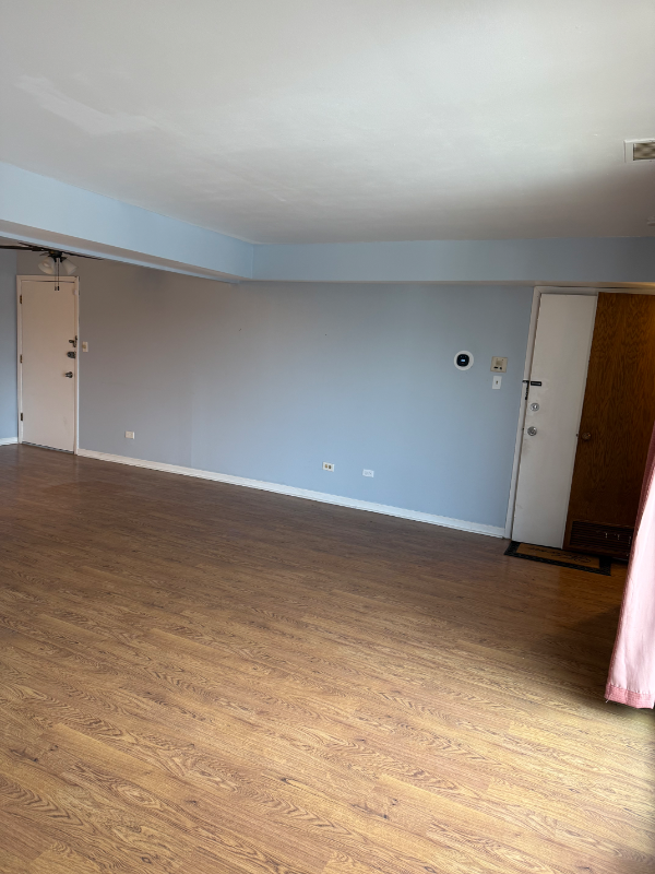 11925 S Lawndale Ave Unit 3b1 #3B1 - Photo 6 of 19