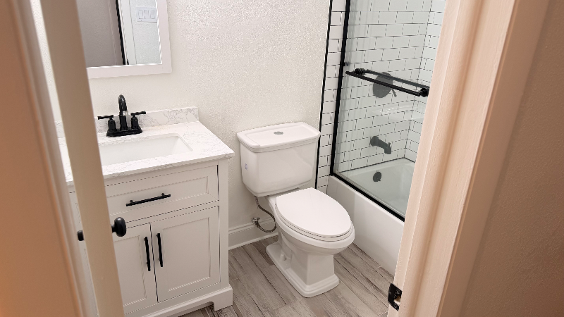 8708 N Pawnee Ave - Photo 5 of 11