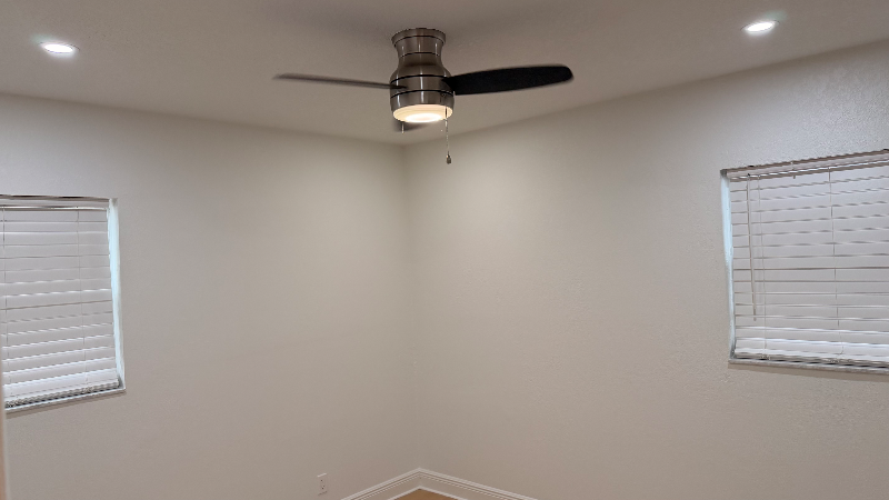 8708 N Pawnee Ave - Photo 7 of 11