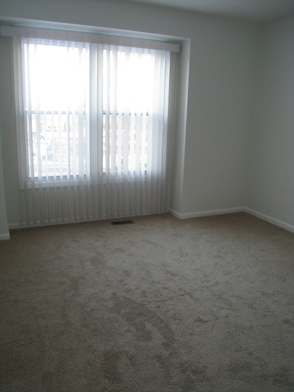 104 Pipers Pl - Photo 7 of 13