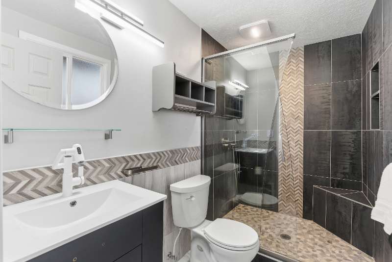 8682 S Alpen Cir - Photo 2 of 19