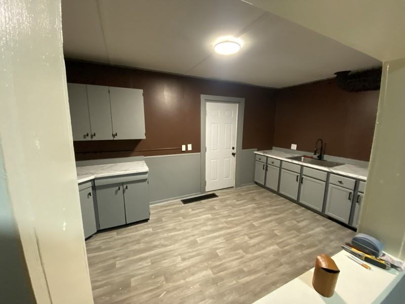 641 Burlington St - Photo 2 of 11