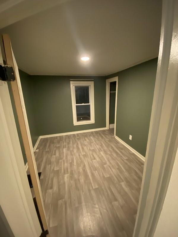 641 Burlington St - Photo 3 of 11