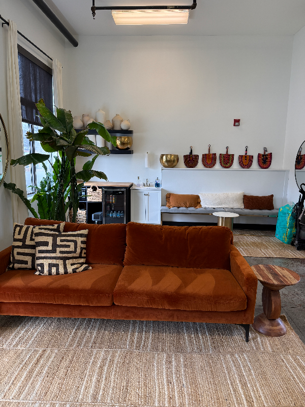 532 W 10th St #532 - Photo 5 of 19