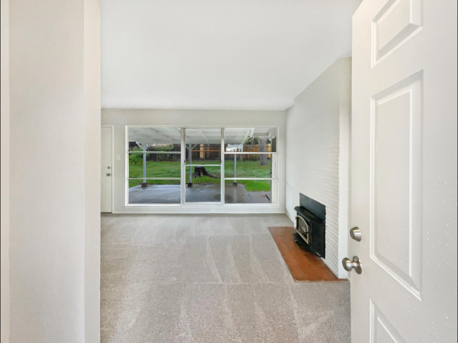 8255 Oahu Dr - Photo 5 of 21