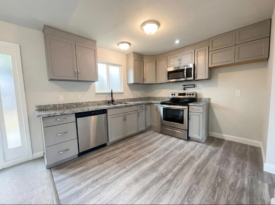 6909 Duckling Way - Photo 2 of 28