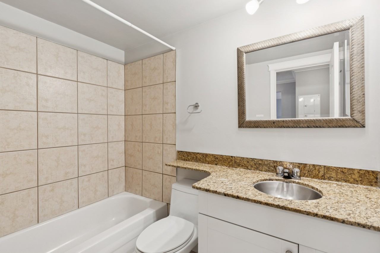 Seymour Place - Photo 6 of 20