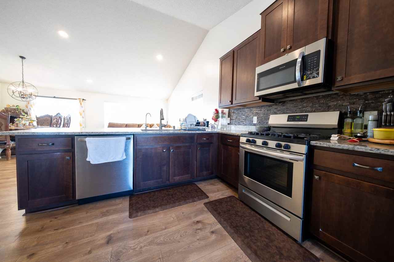 15104 Emory Cir #1 - Photo 5 of 31