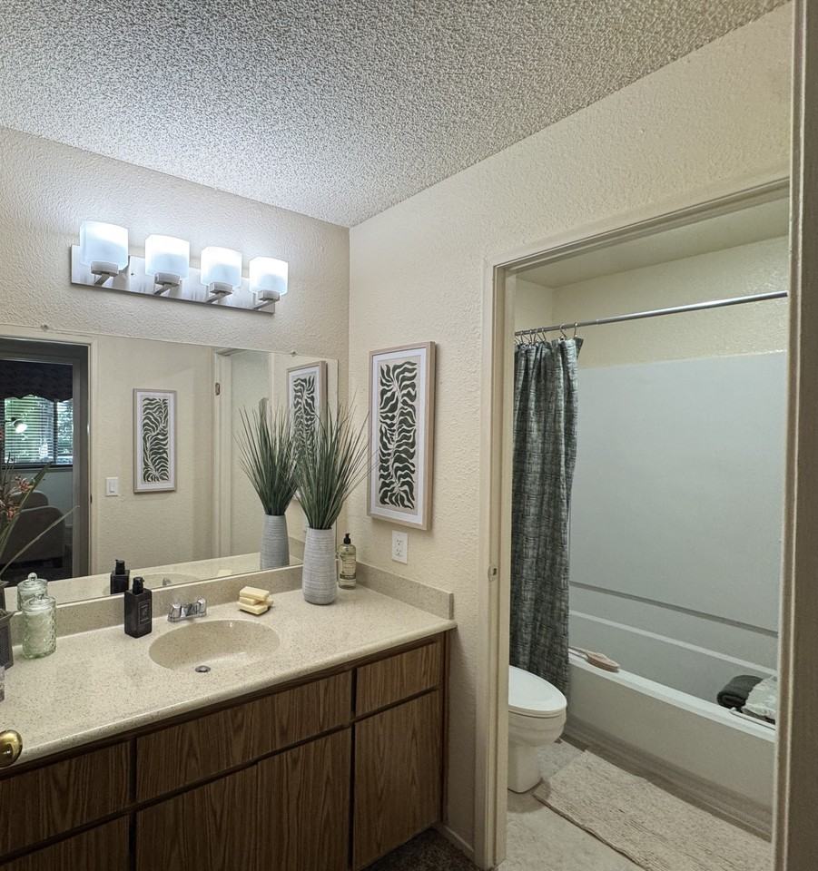 4121 Dale Rd #102 - Photo 5 of 14